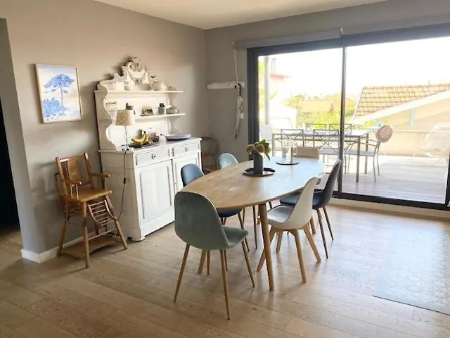 A 2 Min A Pied De La Arcachon